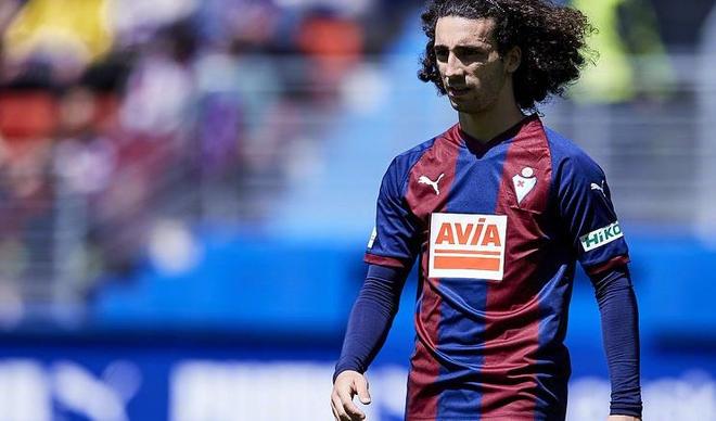 开云入口-赛后西汉姆备战荷甲，官宣签约细节曝光，态度坚定，年轻球员得到机会的简单介绍