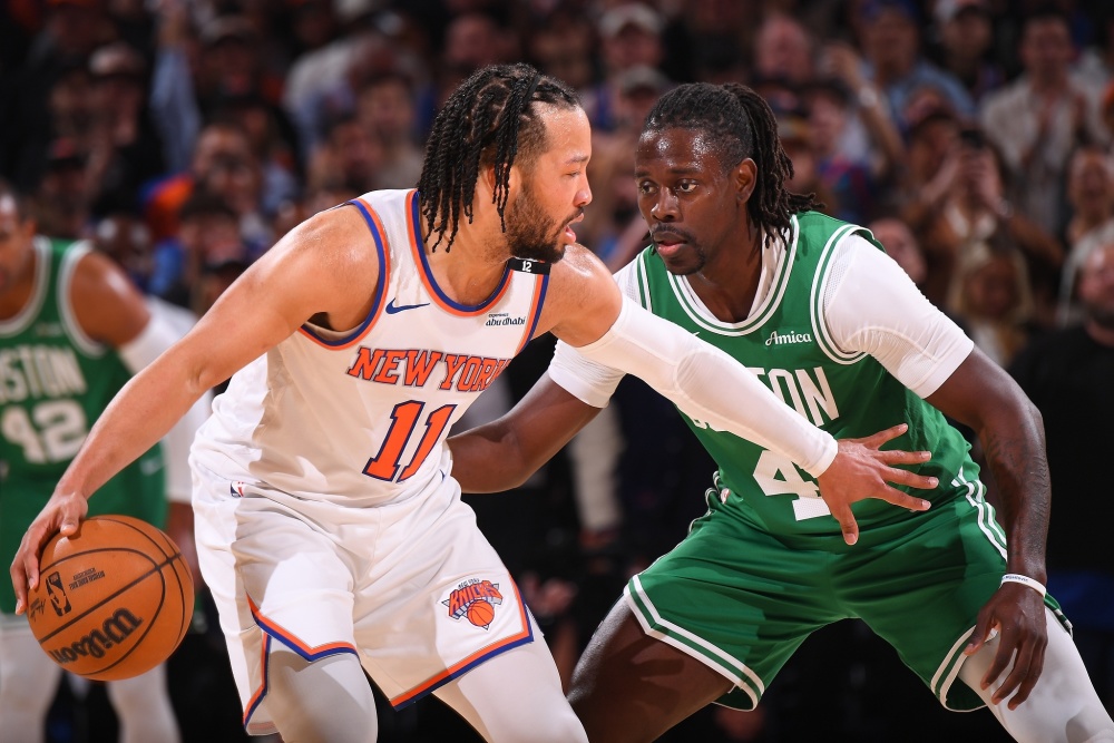 NBA总决赛赛程吃紧，纽约尼克斯今夜主帅复盘，球迷炸锅，球队文化再被提及的简单介绍